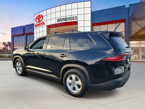 2026 Toyota Highlander LE
