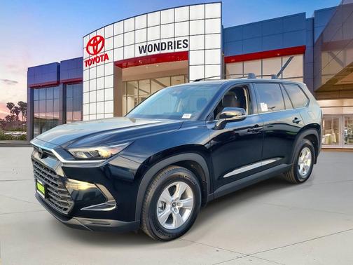 2026 Toyota Highlander LE