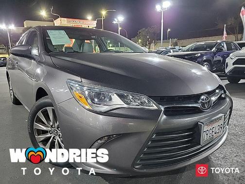 2016 Toyota Camry XLE