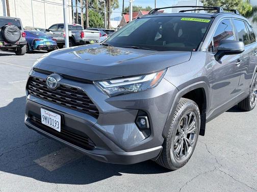 2024 Toyota RAV4 Hybrid XLE Premium