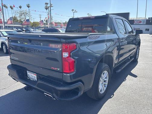 Shadow Gray Metallic 2021 Chevrolet Silverado 1500 RST