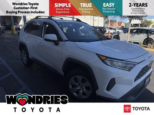 2019 Toyota RAV4 LE