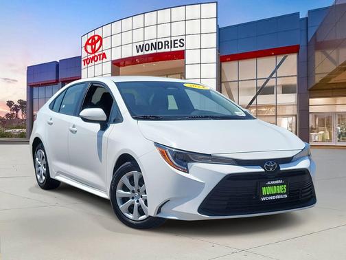 2024 Toyota Corolla LE
