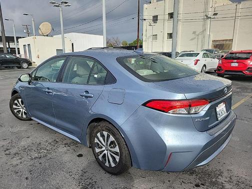 2021 Toyota Corolla Hybrid LE