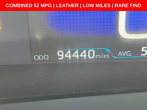 Blizzard Pearl 2016 Toyota Prius Four Touring