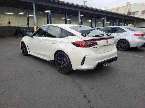 2025 Honda Civic Type R 