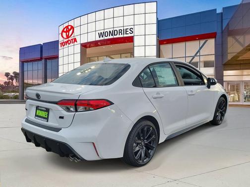 2025 Toyota Corolla SE