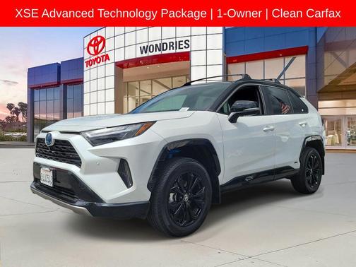 Wind Chill Pearl/Midnight Black Metallic 2023 Toyota RAV4 Hybrid SE
