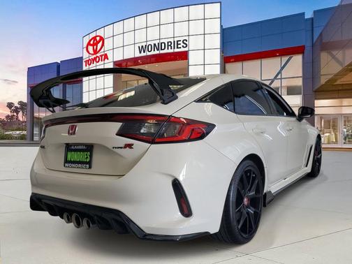 2024 Honda Civic Type R Base