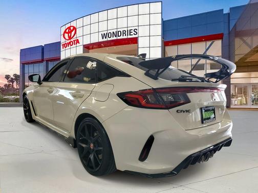 2024 Honda Civic Type R Base