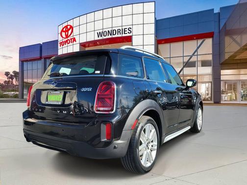 2022 MINI Countryman Cooper