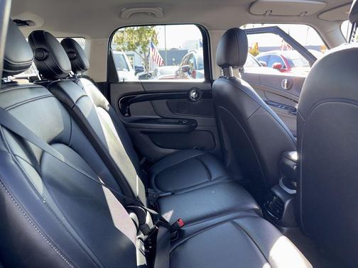 2022 MINI Countryman Cooper