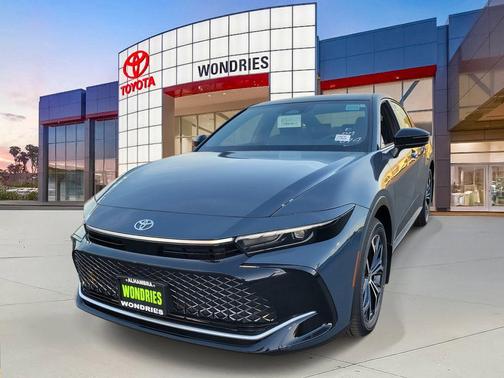 2026 Toyota Crown XLE