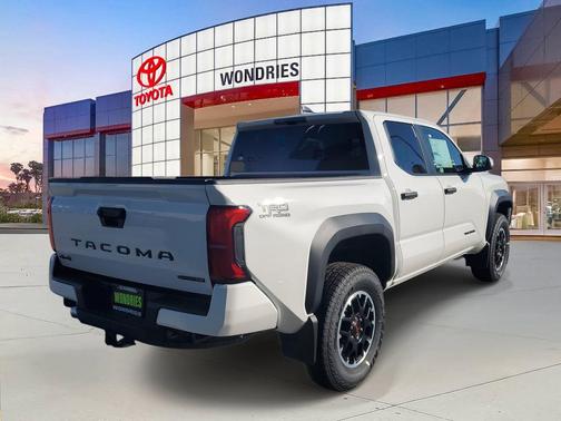 2025 Toyota Tacoma TRD Off Road