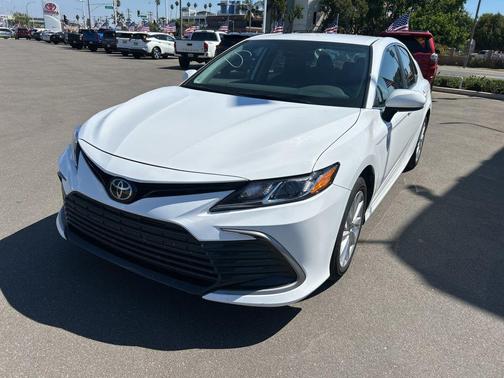 2024 Toyota Camry LE