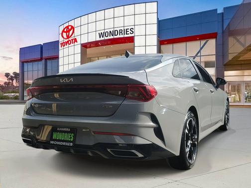 2023 Kia K5 GT-Line