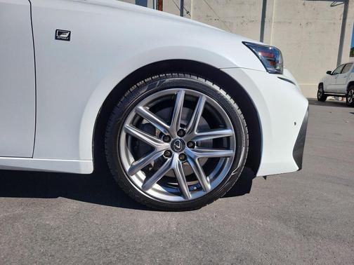 2019 Lexus IS 300 Base