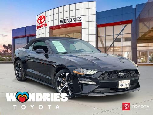 2022 Ford Mustang EcoBoost