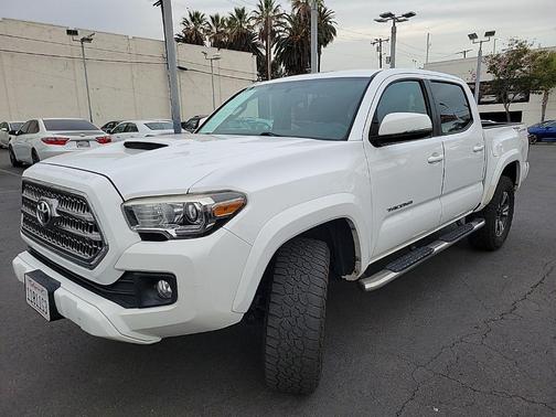 2016 Toyota Tacoma TRD Sport