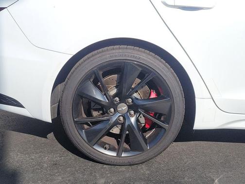 2023 Genesis G70 3.3T RWD