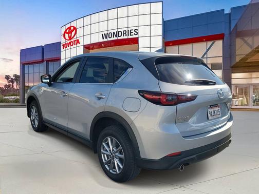 2022 Mazda CX-5 2.5 S Preferred Package