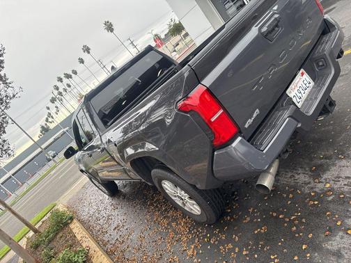 2025 Toyota Tacoma SR5