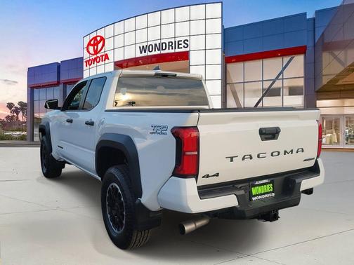 2026 Toyota Tacoma Hybrid TRD Off Road