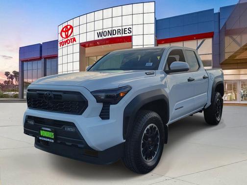 2026 Toyota Tacoma Hybrid TRD Off Road