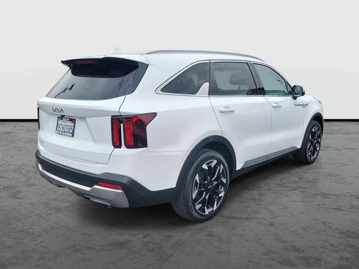 2025 Kia Sorento EX