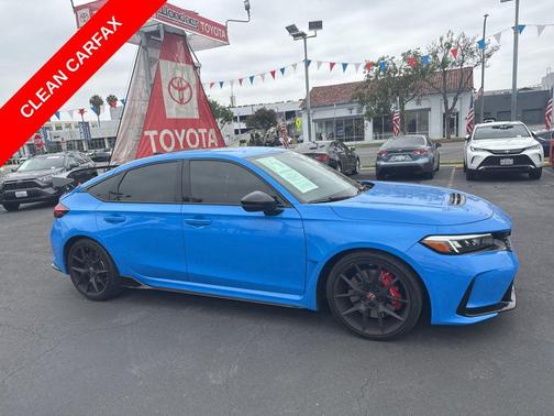 Boost Blue Pearl 2025 Honda Civic Type R