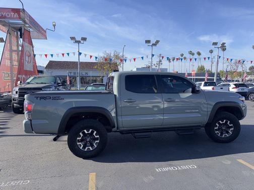 2023 Toyota Tacoma TRD Off Road