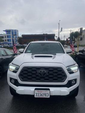 2023 Toyota Tacoma TRD Sport