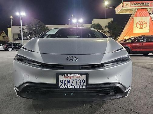 2024 Toyota Prius LE