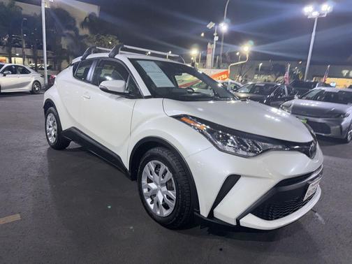 2021 Toyota C-HR LE