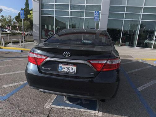 2015 Toyota Camry SE