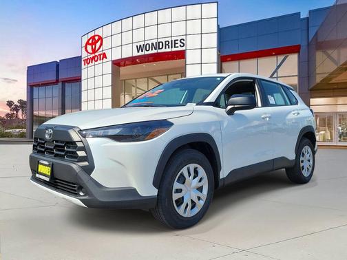 Wind Chill Pearl 2026 Toyota Corolla Cross L