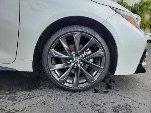 2024 Toyota Corolla Hybrid SE