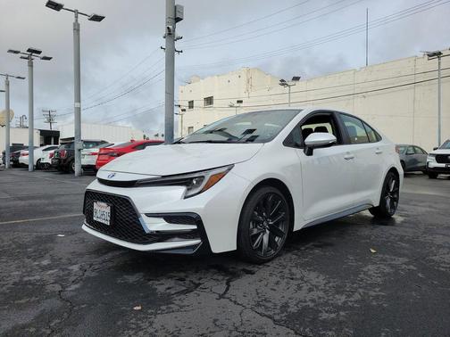 2024 Toyota Corolla Hybrid SE