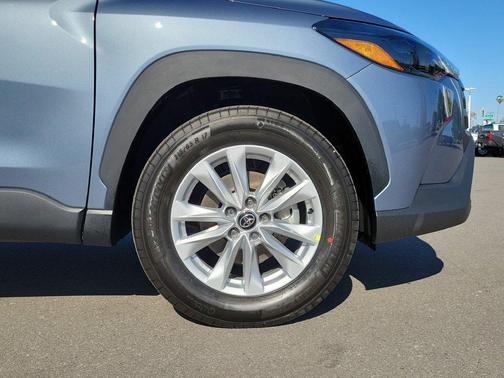 Celestite 2026 Toyota Corolla Cross LE
