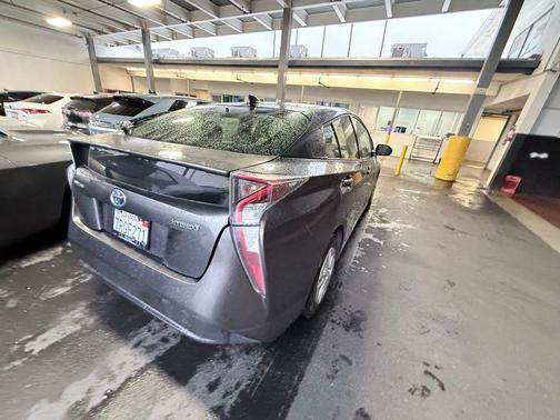 2016 Toyota Prius Two