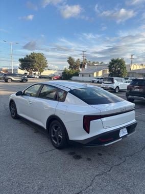 2025 Kia K4 LXS
