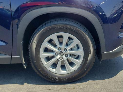 2024 Toyota Grand Highlander Hybrid XLE