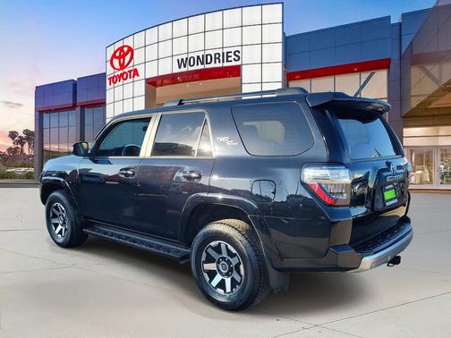 2024 Toyota 4Runner TRD Off Road