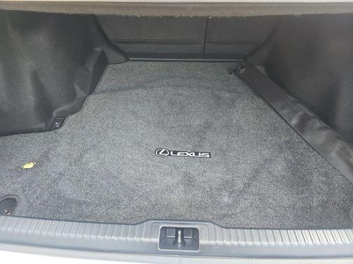 2021 Lexus IS 350 Base