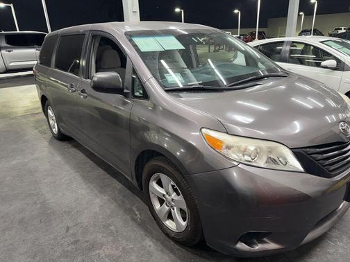 2015 Toyota Sienna L