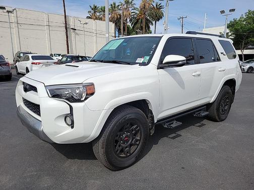 Super White 2019 Toyota 4Runner TRD Off Road Premium