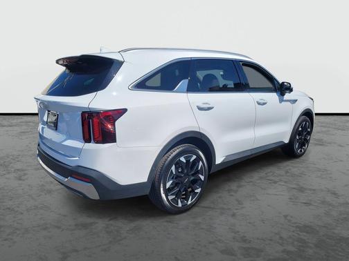 2025 Kia Sorento SX