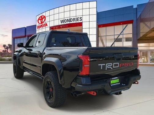 2026 Toyota Tacoma Hybrid TRD Pro