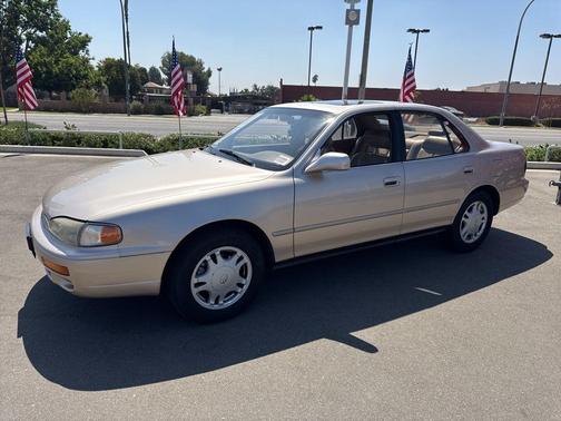 1995 Toyota Camry LE V6