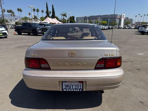 1995 Toyota Camry LE V6